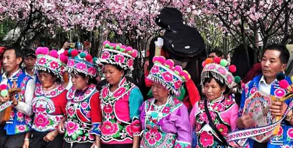 Local people in Kunming, Yunan - China